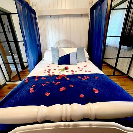Holly Lodge 12 Hot Tub Йорк Экстерьер фото